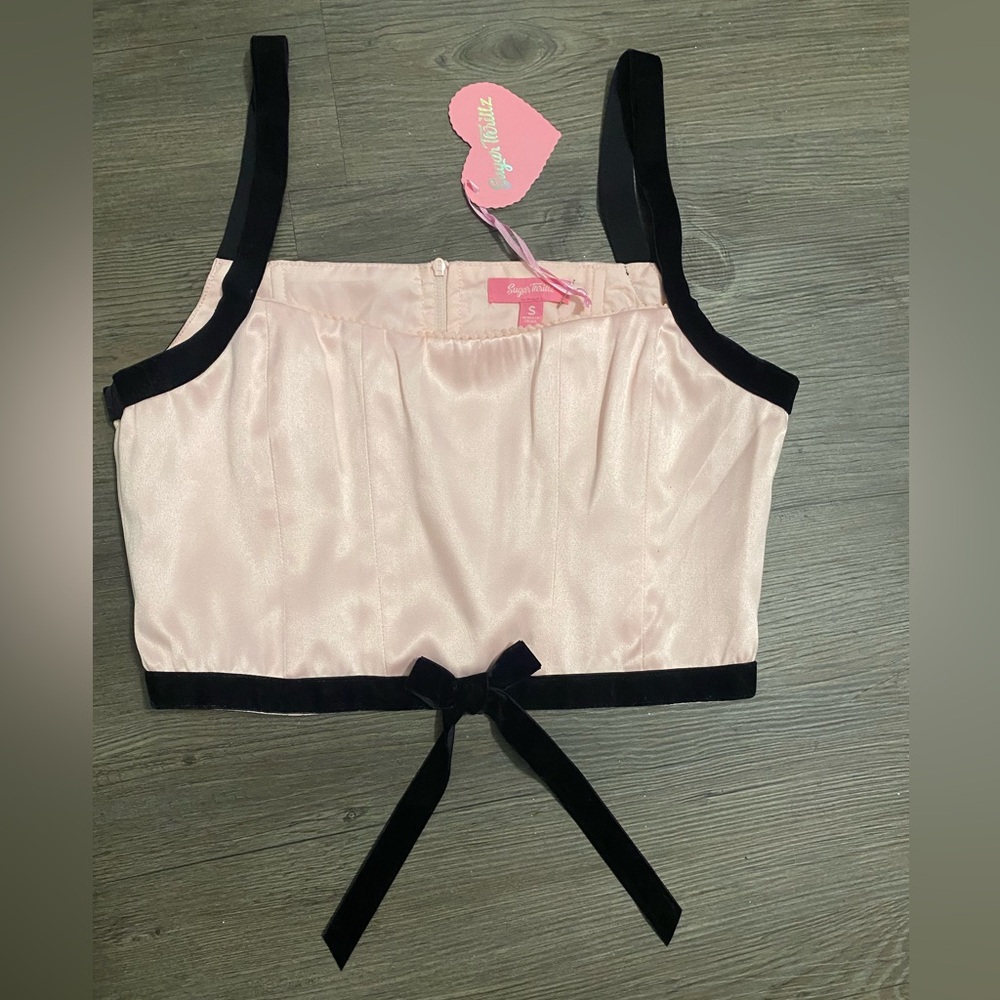 NWT Dolls Kill / Sugar Thrillz Sweet Kiss Satin Crop Top